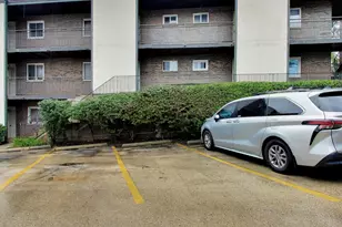 6359 N Ridge Ave, Chicago, IL 60660 - Photo 30