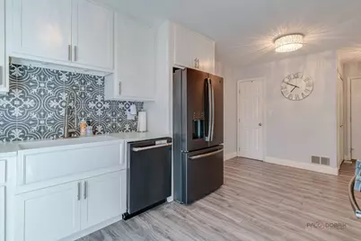 39905 N Golf Lane, Antioch, IL 60002 - Photo 28