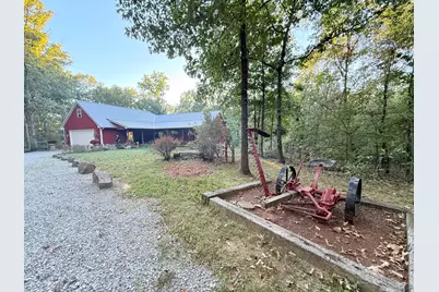3975 Somerset Road, Harrisburg, IL 62946 - Photo 2