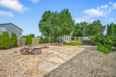 1706 Tall Tree Lane, Johnsburg, IL 60051 - Photo 6