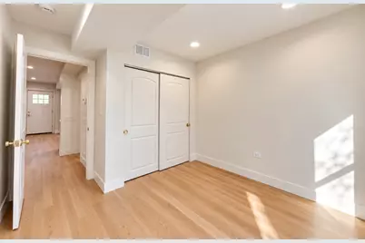 2426 S Homan Avenue, Chicago, IL 60623 - Photo 14