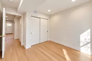 2426 S Homan Ave, Chicago, IL 60623 - Photo 14