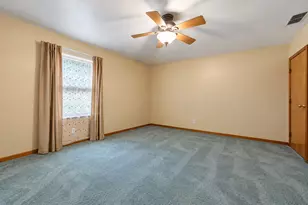 129 Oakview Dr, New Lenox, IL 60451 - Photo 12