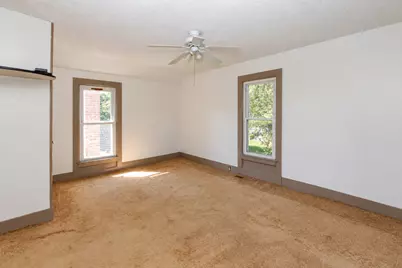 737 E Grant Highway, Marengo, IL 60152 - Photo 10