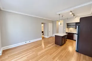3170 N Sheridan Rd, Chicago, IL 60657 - Photo 8