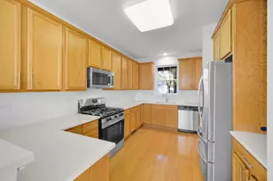 2840 Cattail Ct, Wauconda, IL 60084 - Photo 10