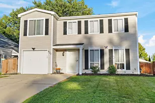 637 Tahoe Ct, Carol Stream, IL 60188 - Photo 1