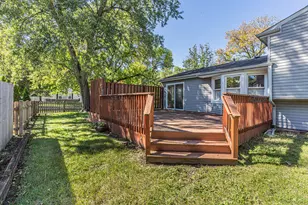 4 Tamarack Ave, Naperville, IL 60540 - Photo 24