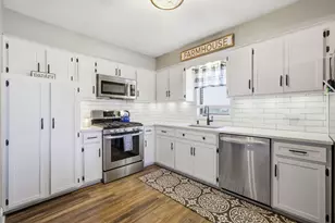 16755 Paxton Ave S, Tinley Park, IL 60477 - Photo 2