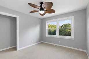 39W255 Fabyan Pkwy, Geneva, IL 60134 - Photo 16