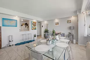 7337 S South Shore Dr, Chicago, IL 60649 - Photo 8