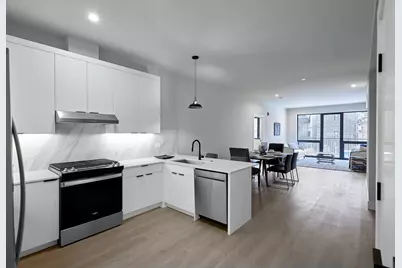 451 E Pershing Avenue #305, Chicago, IL 60653 - Photo 6