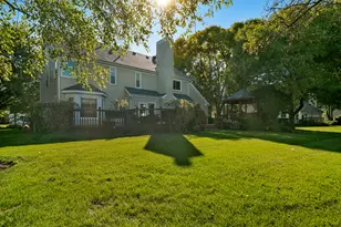 2794 Whispering Oaks Dr, Buffalo Grove, IL 60089 - Photo 30