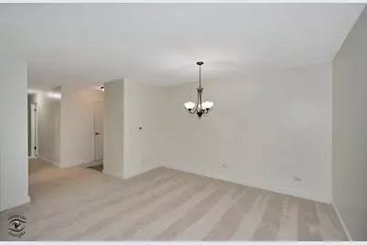 1311 S Finley Road #218, Lombard, IL 60148 - Photo 6