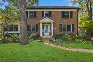 420 Lincoln Ave W, Highland Park, IL 60035 - Photo 1