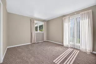 9 Meadow Trail W, Dekalb, IL 60115 - Photo 18