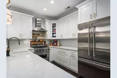 847 W Diversey Parkway #2E, Chicago, IL 60614 - Photo 8