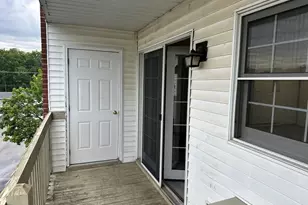 551 Leah Ln, Woodstock, IL 60098 - Photo 16