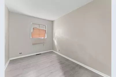 172 W 158th Street, Harvey, IL 60426 - Photo 10