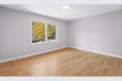 713 Dawes Street, Libertyville, IL 60048 - Photo 24