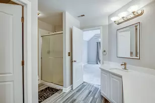 2518 Adamsway Dr, Aurora, IL 60502 - Photo 20