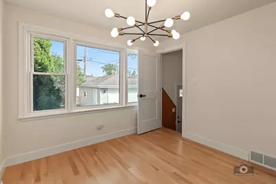 7925 Natchez Avenue, Burbank, IL 60459 - Photo 8