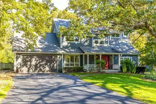 92 Golfview Rd, Lake Zurich, IL 60047 - Photo 2