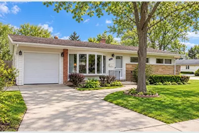 1046 Midway Road, Northbrook, IL 60062 - Photo 1