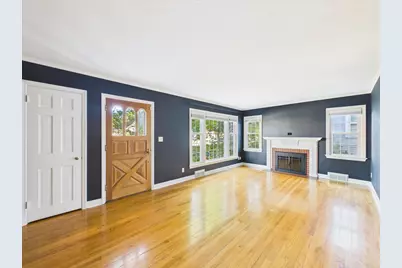 620 James Avenue, Rockford, IL 61107 - Photo 6