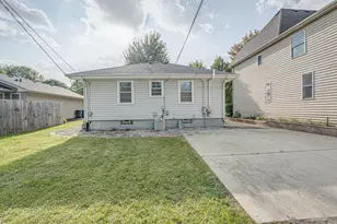 1132 N Main St, Naperville, IL 60563 - Photo 26