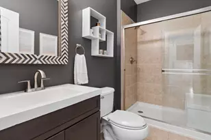 4544 Stanley Ave, Downers Grove, IL 60515 - Photo 14
