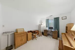 1074 Cornell Ave, Wheeling, IL 60090 - Photo 16