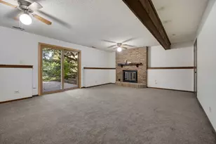 2924 Hickory Ct, Woodridge, IL 60517 - Photo 18