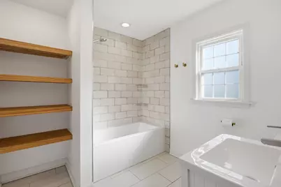 1945 N 73rd Avenue, Elmwood Park, IL 60707 - Photo 10