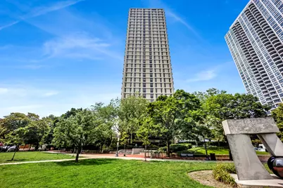 1960 N Lincoln Park West Avenue #408, Chicago, IL 60614 - Photo 1