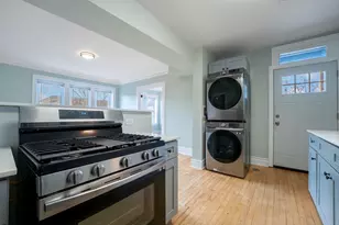 845 Lyman Ave, Oak Park, IL 60304 - Photo 8