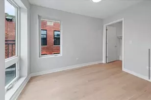 4637 N Ashland Ave, Chicago, IL 60640 - Photo 8