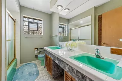 8941 Moody Avenue, Morton Grove, IL 60053 - Photo 14