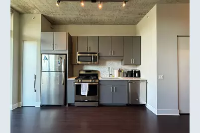 850 S Clark Street #304, Chicago, IL 60605 - Photo 2