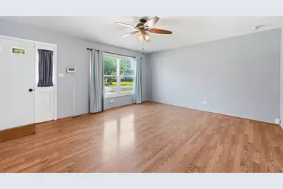206 Judy Lane, Streamwood, IL 60107 - Photo 20