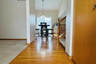 5708 Brosam Dr, Plainfield, IL 60586 - Photo 2