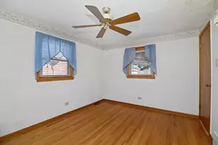 7805 Narragansett Ave, Burbank, IL 60459 - Photo 6