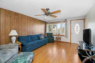 7805 Narragansett Ave, Burbank, IL 60459 - Photo 4