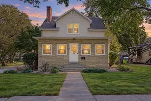 531 S 4th St, Fairbury, IL 61739 - Photo 2