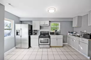6923 S Parnell Ave, Chicago, IL 60621 - Photo 16