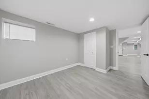 10453 S Indiana Ave, Chicago, IL 60628 - Photo 40
