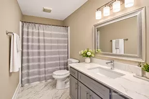 1642 Trafalgar Ln, Aurora, IL 60504 - Photo 22