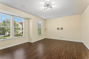 3475 Bradbury Cir, Aurora, IL 60504 - Photo 4