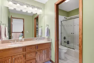 1731 Princess Cir, Naperville, IL 60564 - Photo 32