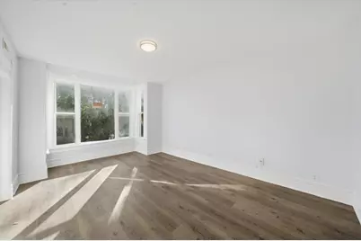 8938 S Exchange Avenue, Chicago, IL 60617 - Photo 4